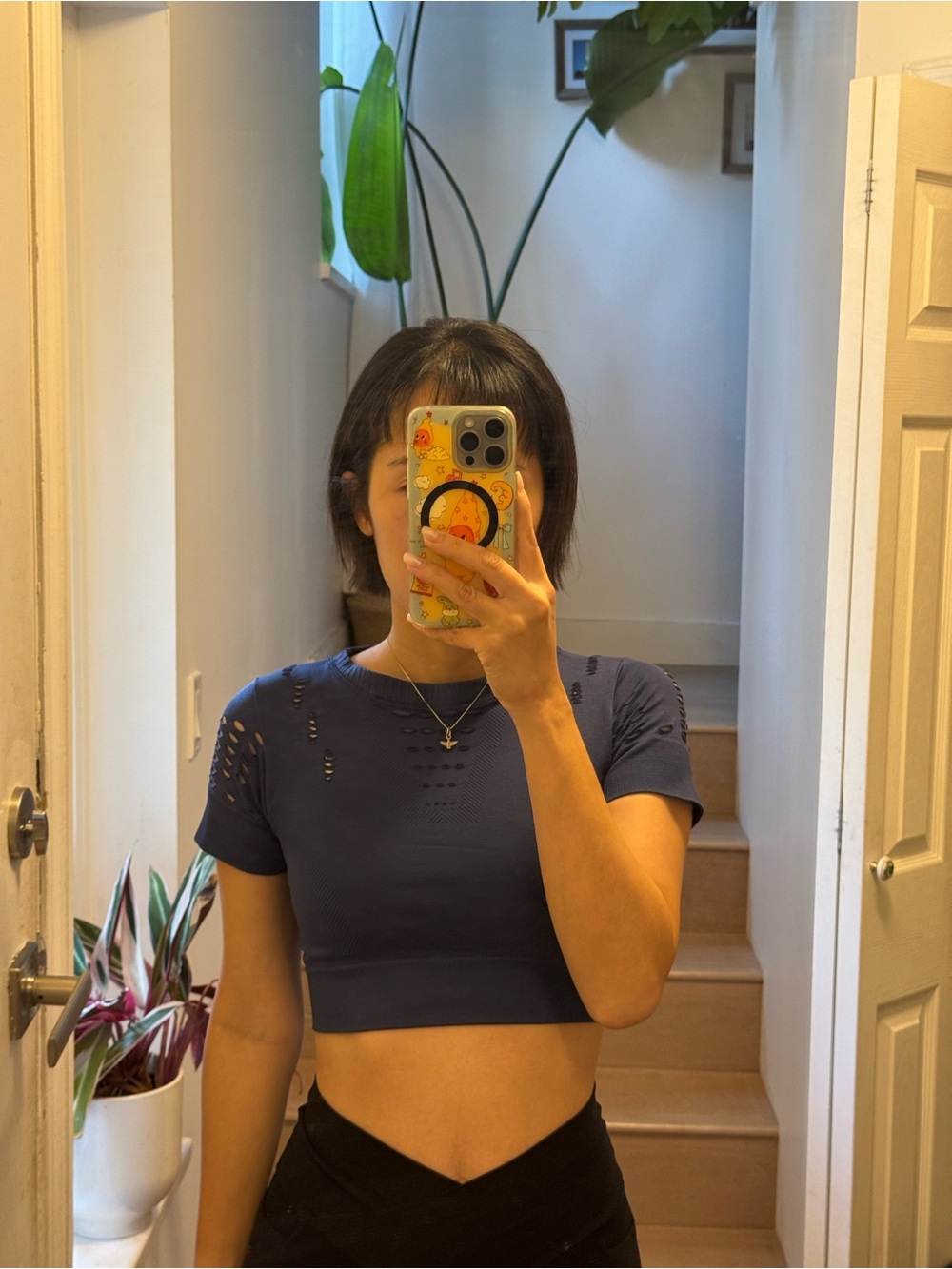 Women's Navy Short-Sleeve Seamless Crop Top with Perforated Detail